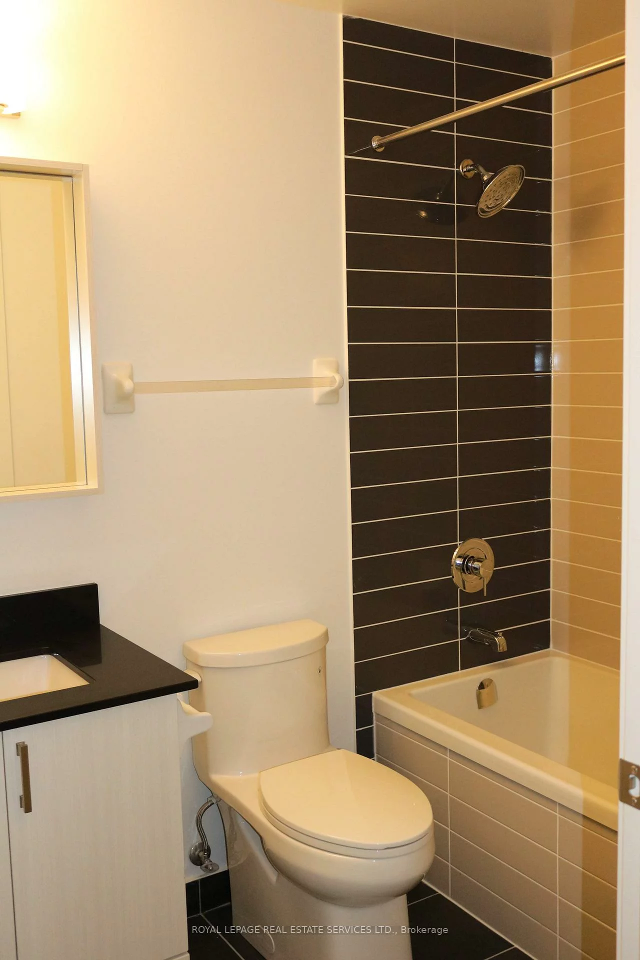 4655, Glen Erin, Central Erin Mills, Mississauga