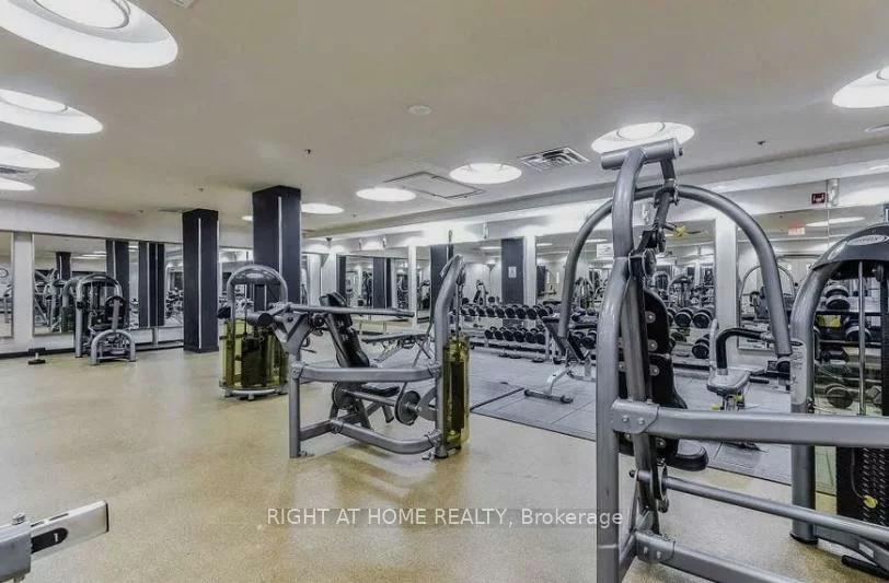 80, Absolute, City Centre, Mississauga