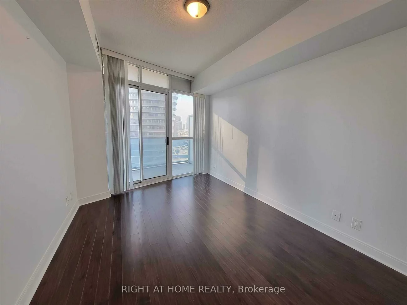 80, Absolute, City Centre, Mississauga