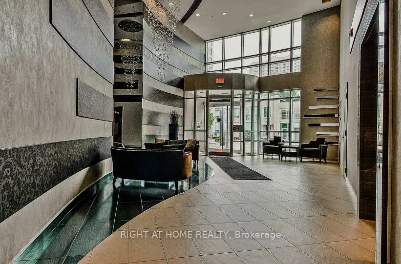 80, Absolute, City Centre, Mississauga