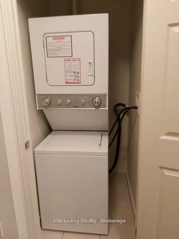 339, Rathburn, City Centre, Mississauga