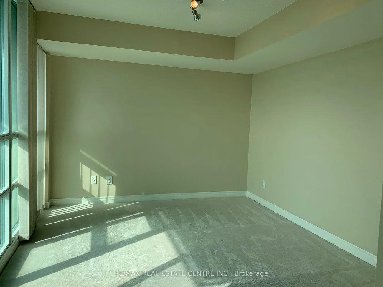 208, Enfield, City Centre, Mississauga