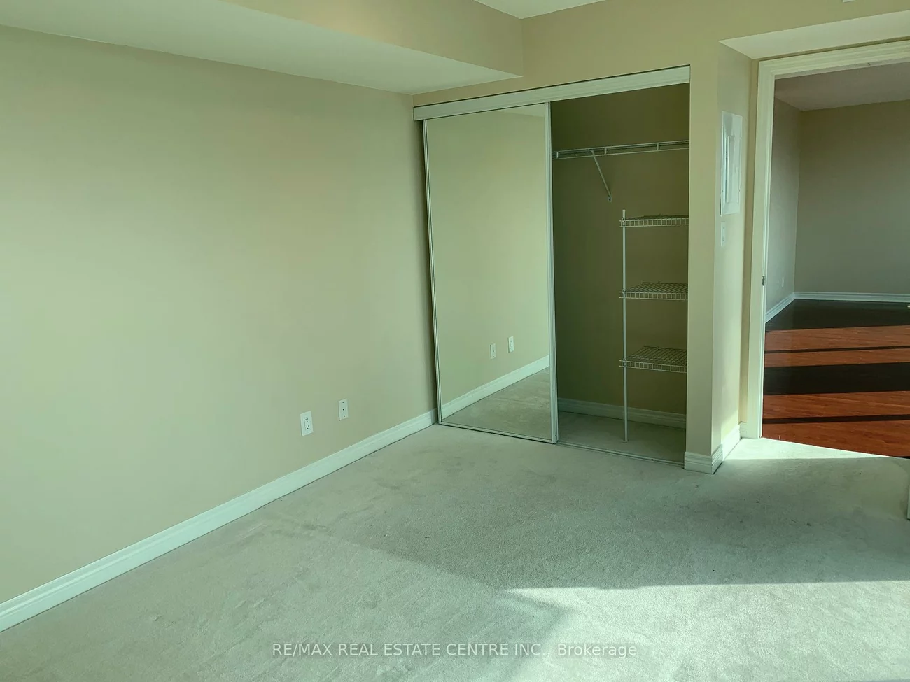 208, Enfield, City Centre, Mississauga