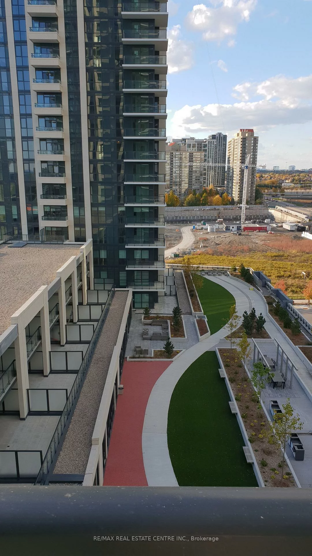 4055, Parkside Village, City Centre, Mississauga