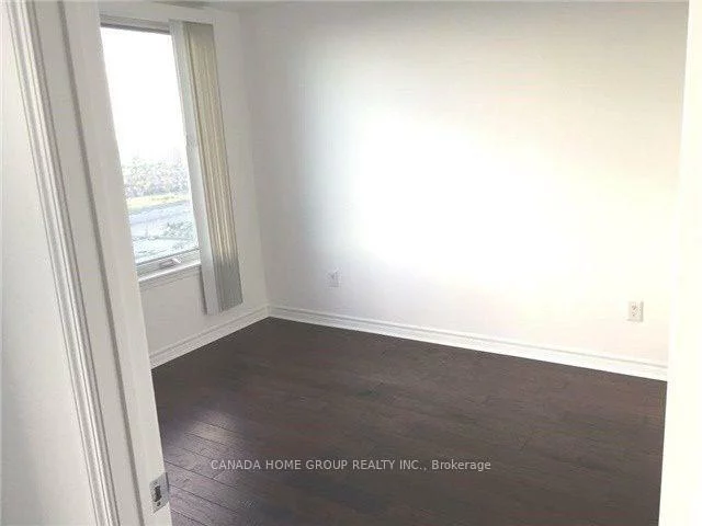 385, Prince Of Wales, City Centre, Mississauga