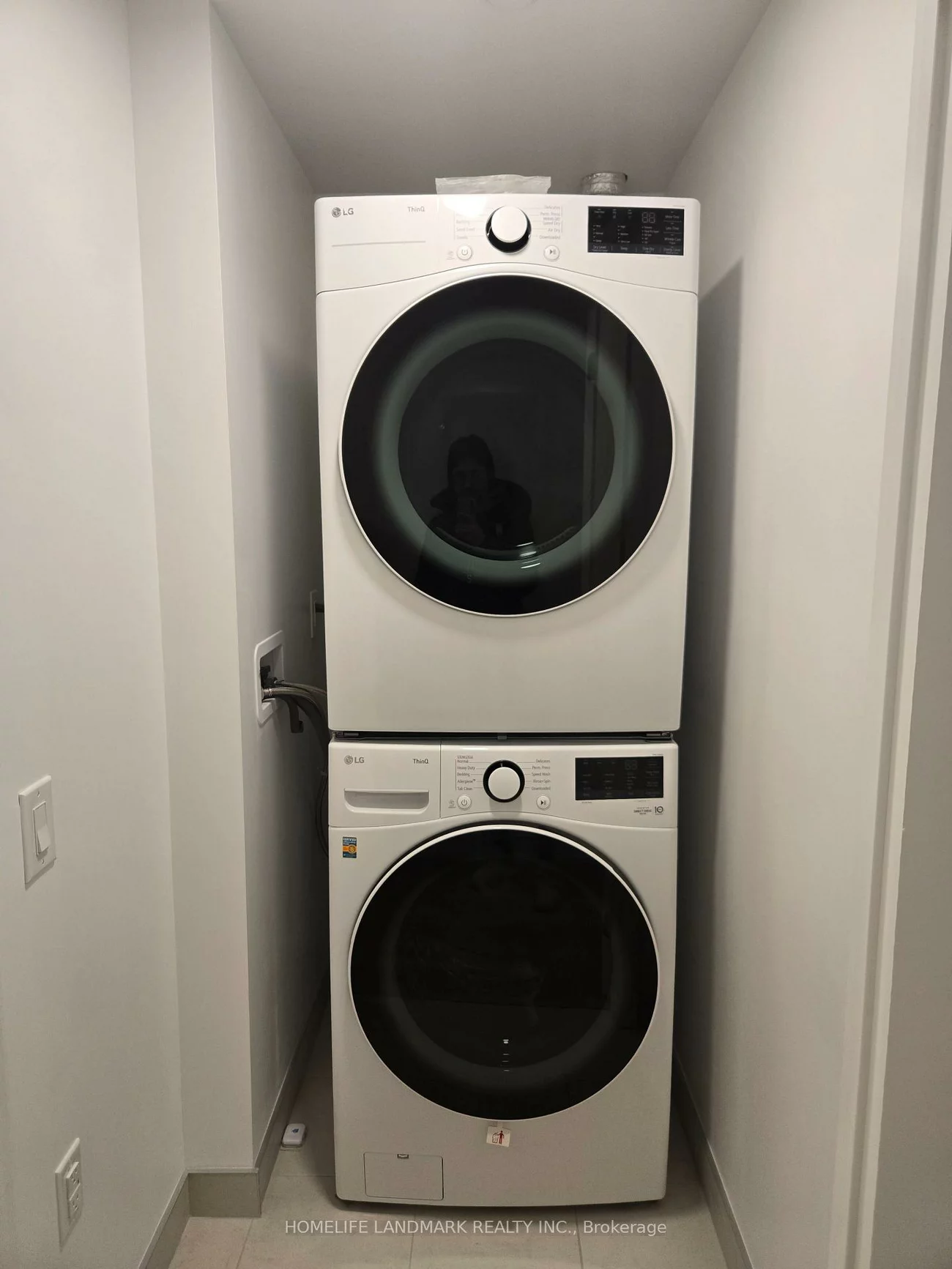 395, Square One, City Centre, Mississauga