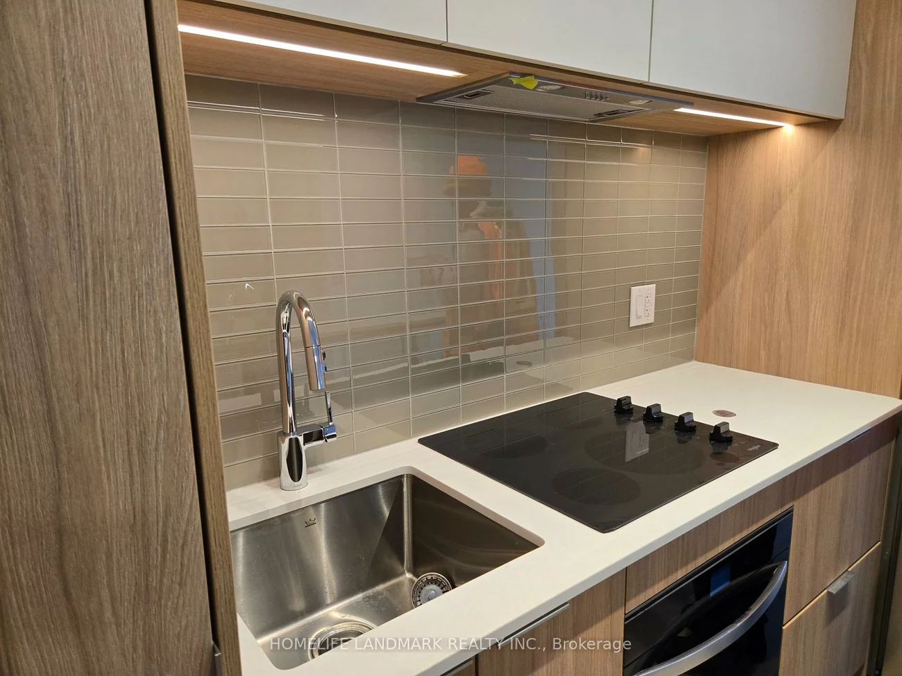 395, Square One, City Centre, Mississauga