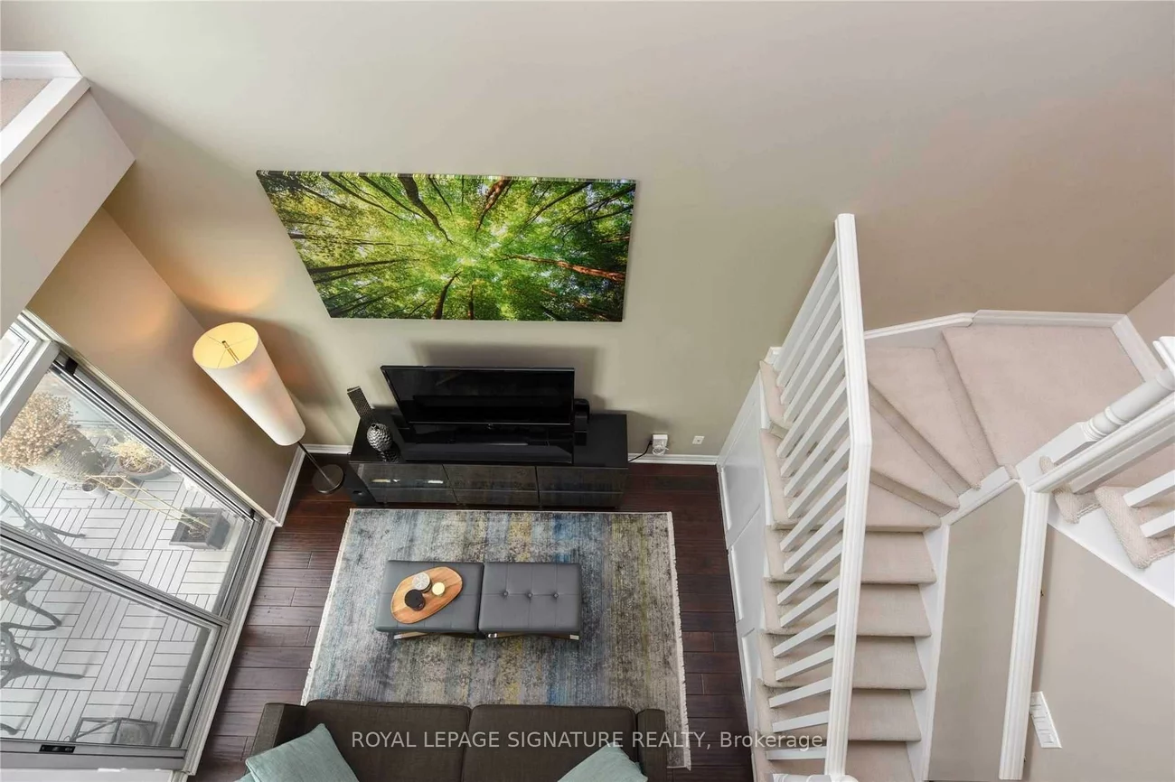 225, Webb, City Centre, Mississauga