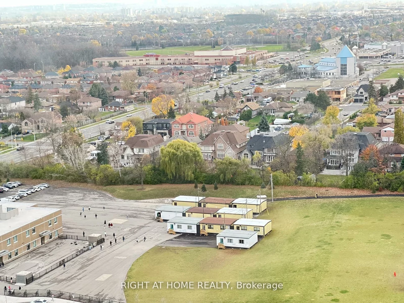 30, Elm, Fairview, Mississauga