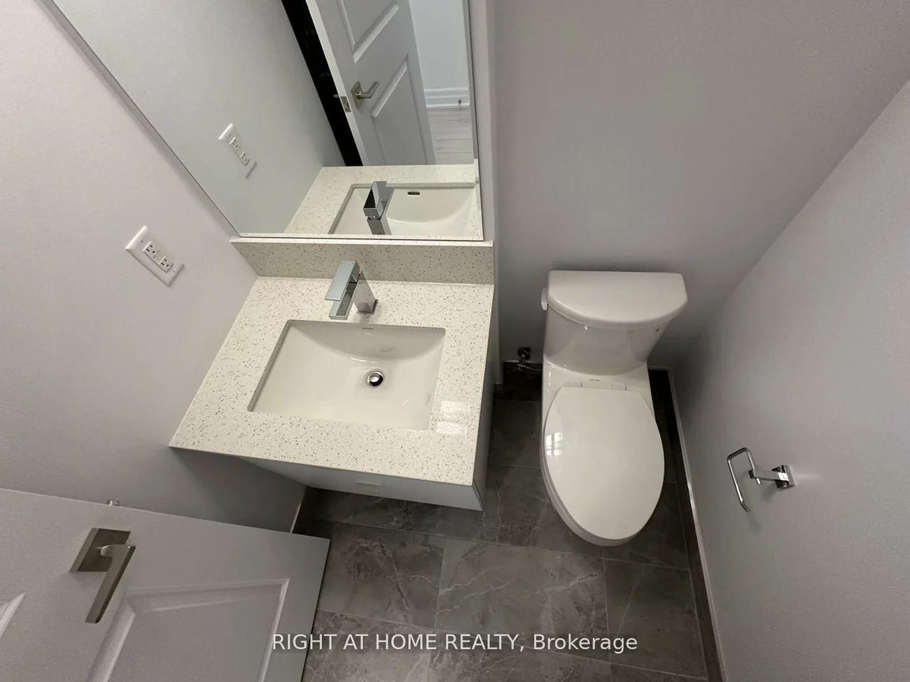 30, Elm, Fairview, Mississauga