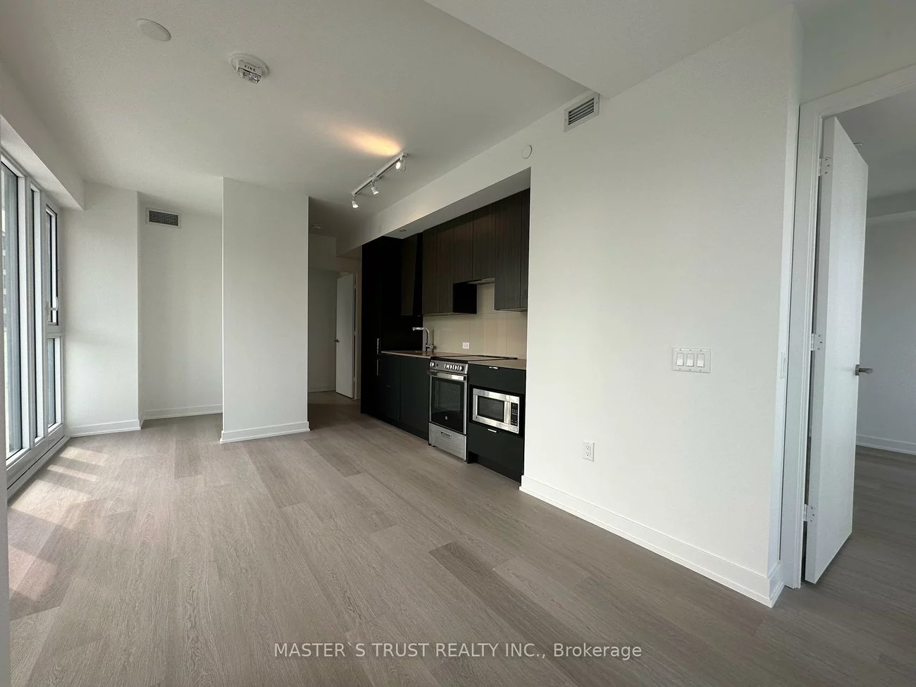 3883, Quartz, City Centre, Mississauga