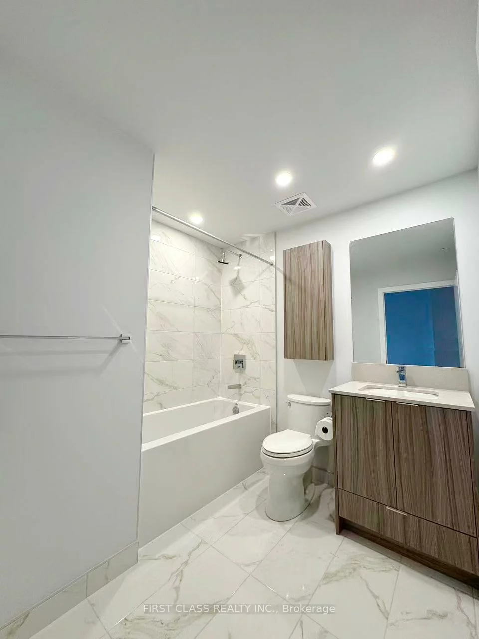 430, Square One, City Centre, Mississauga