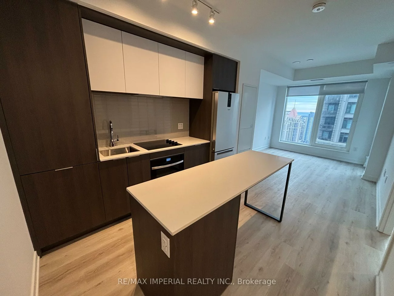 395, Square One, City Centre, Mississauga