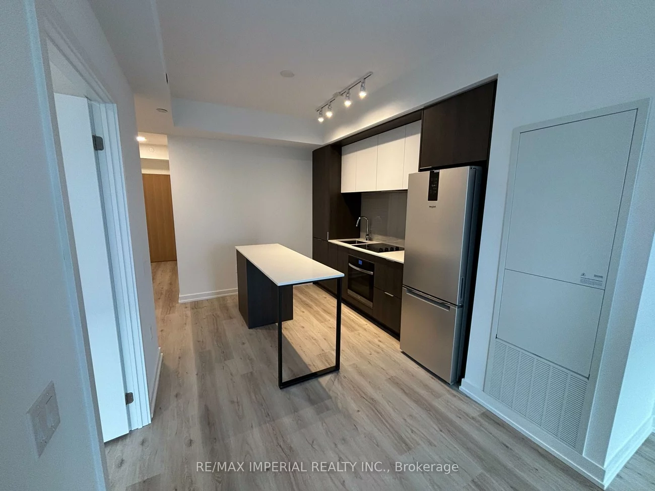 395, Square One, City Centre, Mississauga