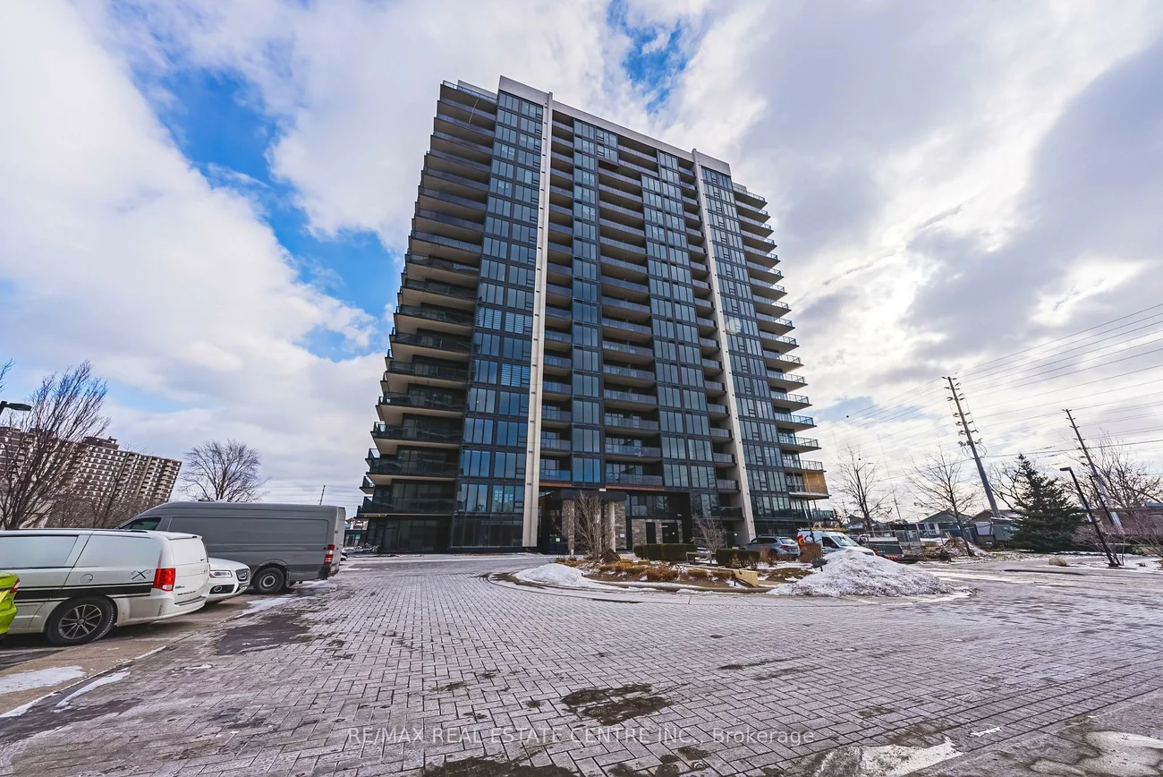 1035, Southdown, Clarkson, Mississauga