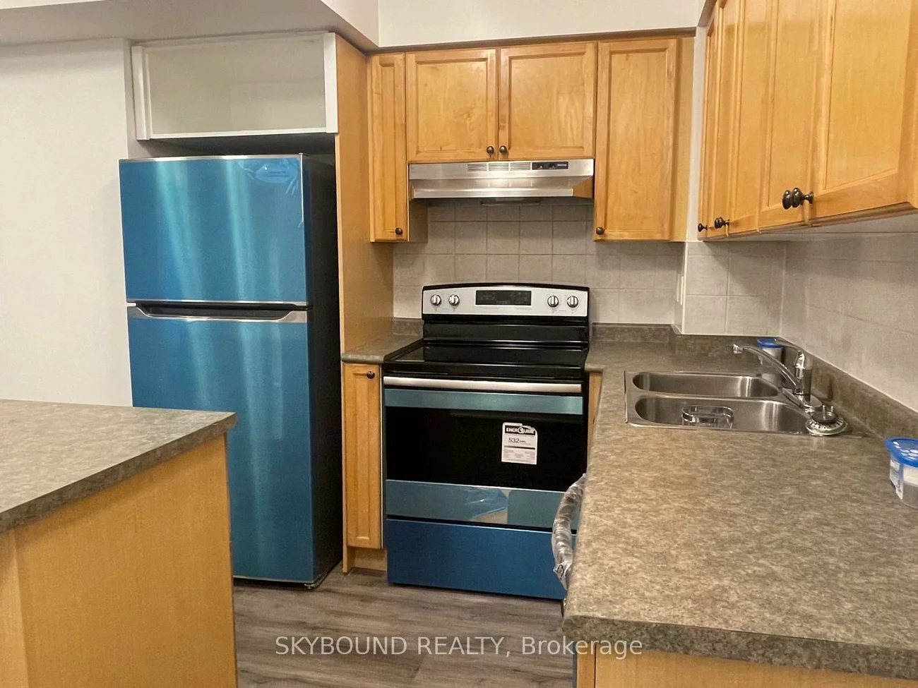 3888, Duke of York, City Centre, Mississauga