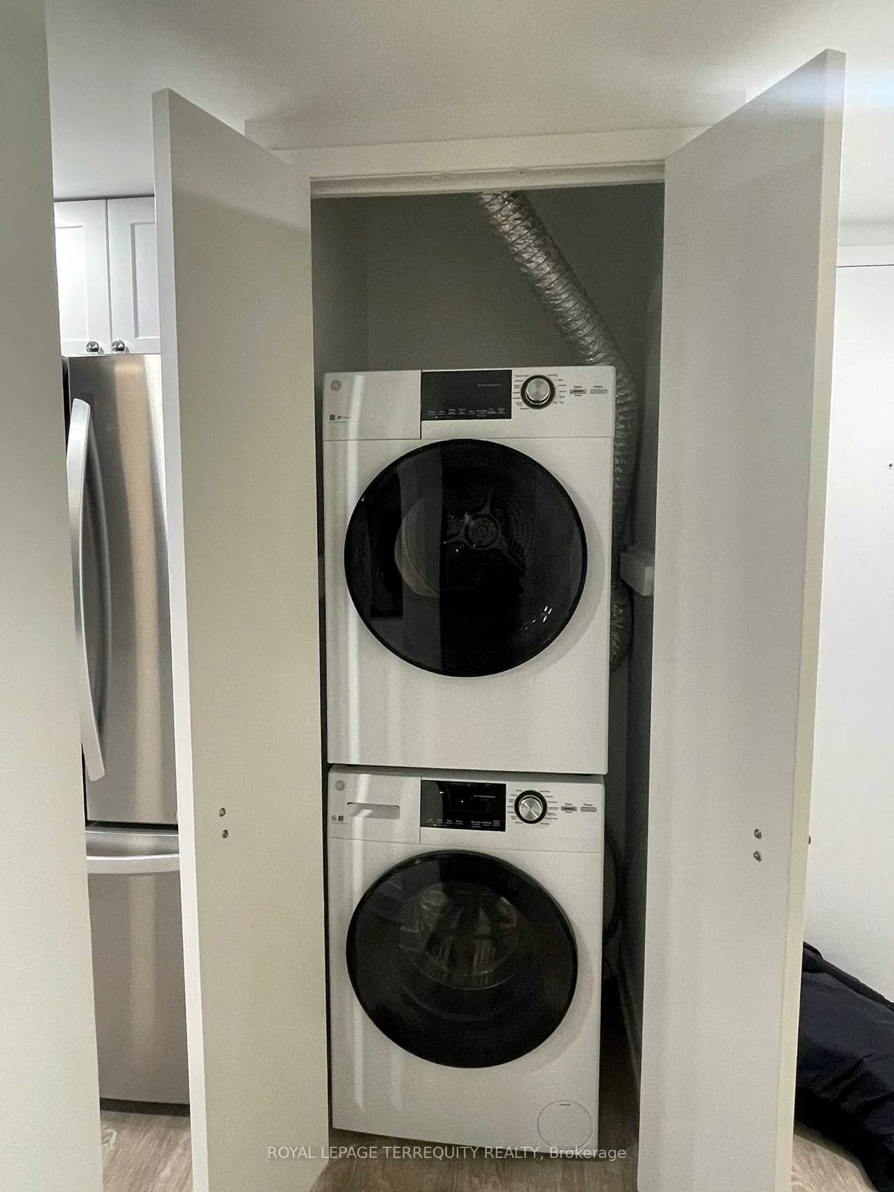 2091, Hurontario, Cooksville, Mississauga