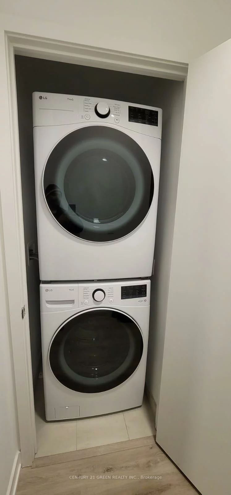 395, Square One, City Centre, Mississauga