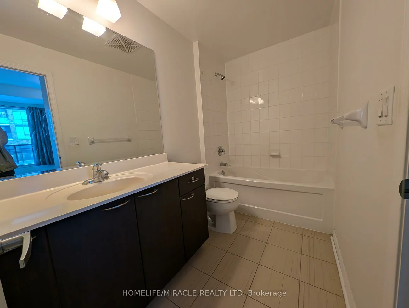 385, Prince Of Wales, City Centre, Mississauga