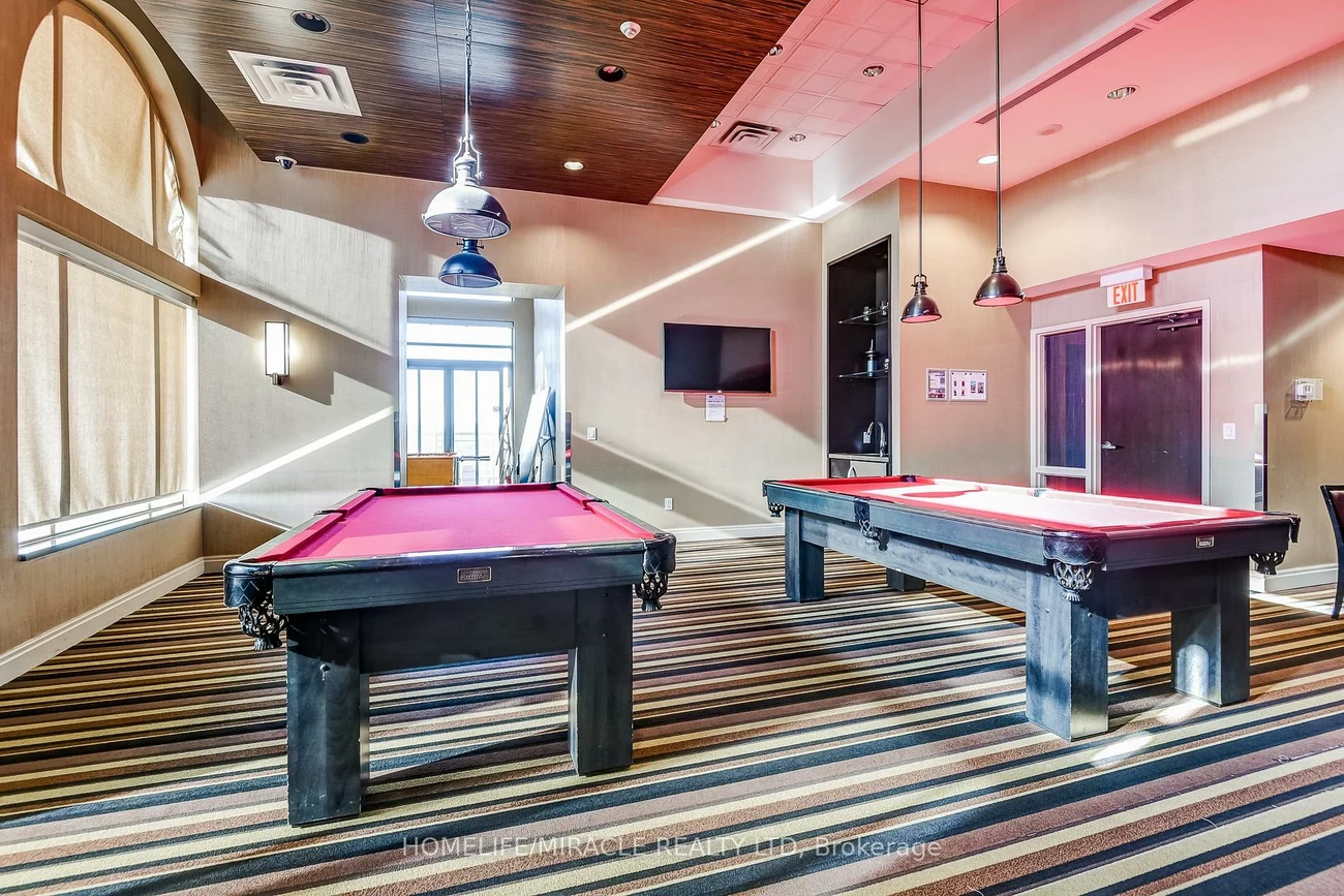 385, Prince Of Wales, City Centre, Mississauga