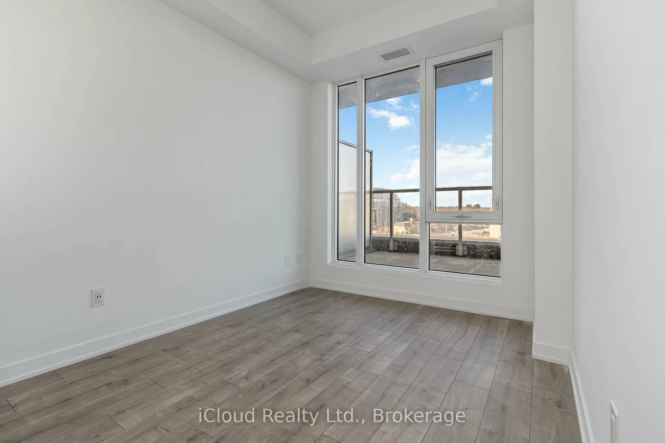 220, Missinnihe, Port Credit, Mississauga