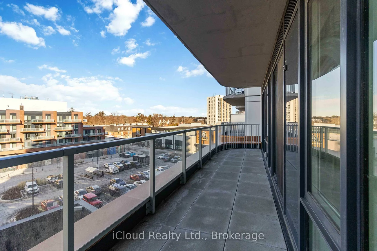 220, Missinnihe, Port Credit, Mississauga