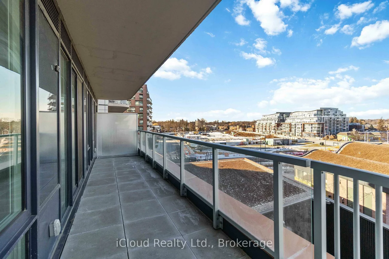 220, Missinnihe, Port Credit, Mississauga