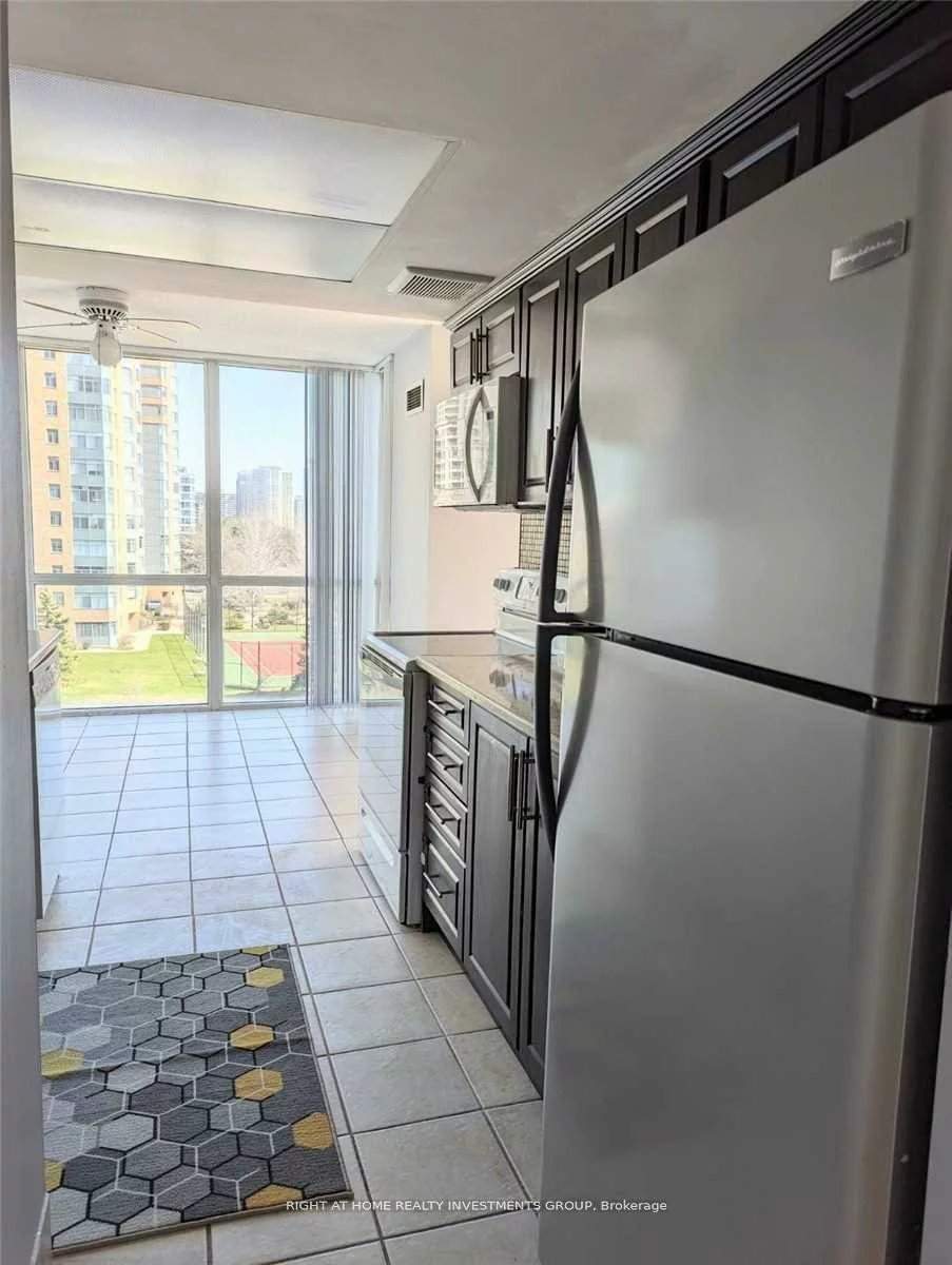 350, Webb, City Centre, Mississauga