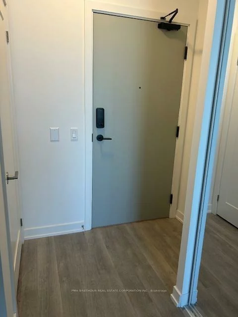 5105, Hurontario, Hurontario, Mississauga