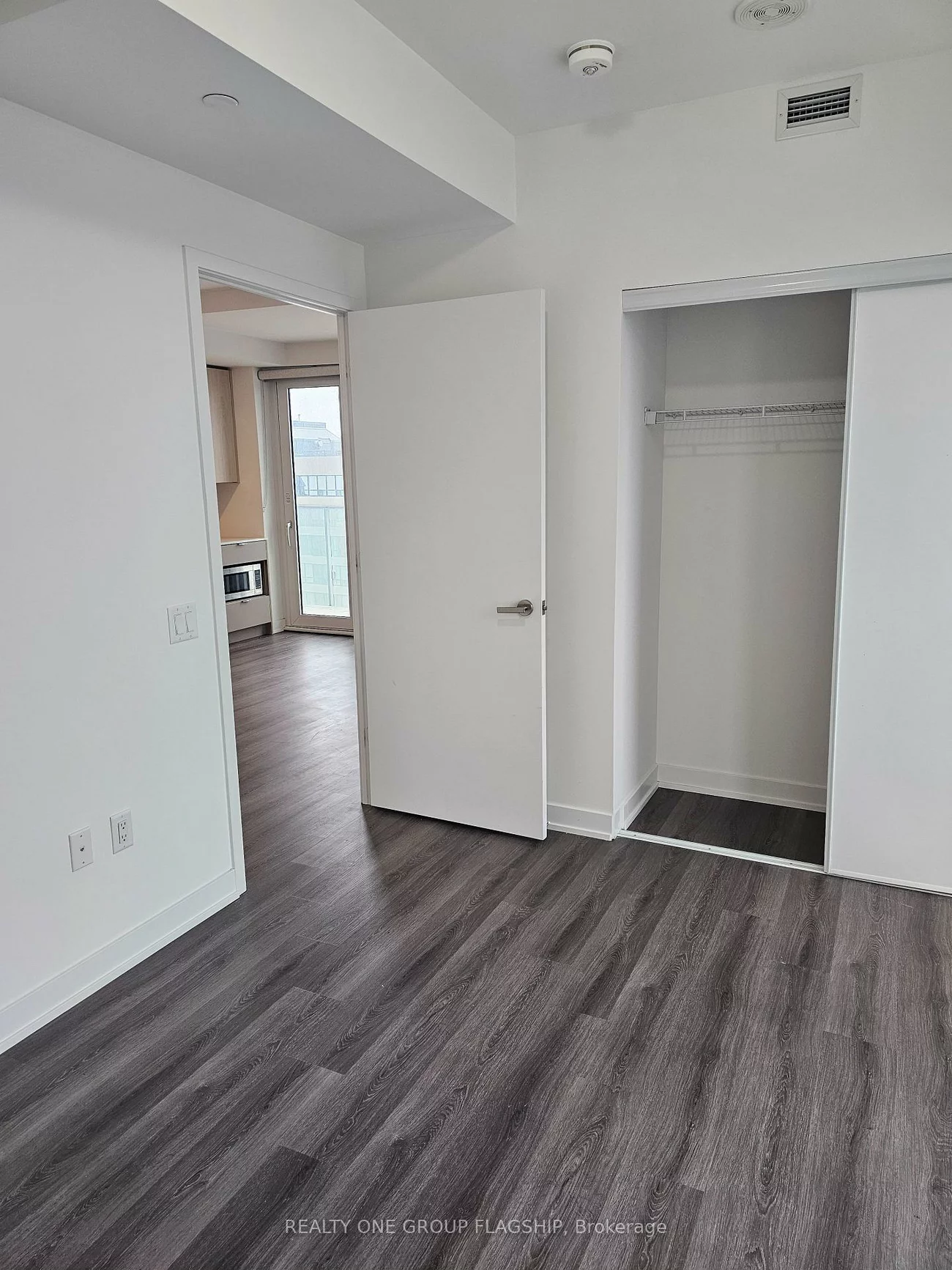 3883, Quartz, City Centre, Mississauga