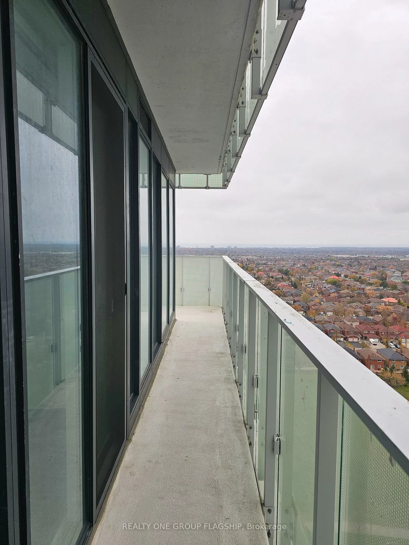 3883, Quartz, City Centre, Mississauga