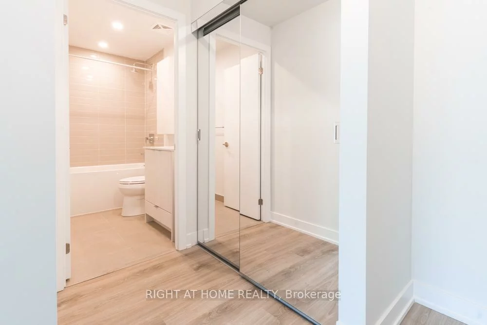 4130, Parkside Village, Creditview, Mississauga