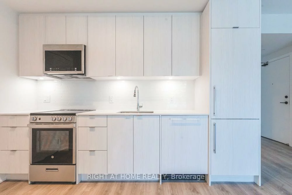 4130, Parkside Village, Creditview, Mississauga