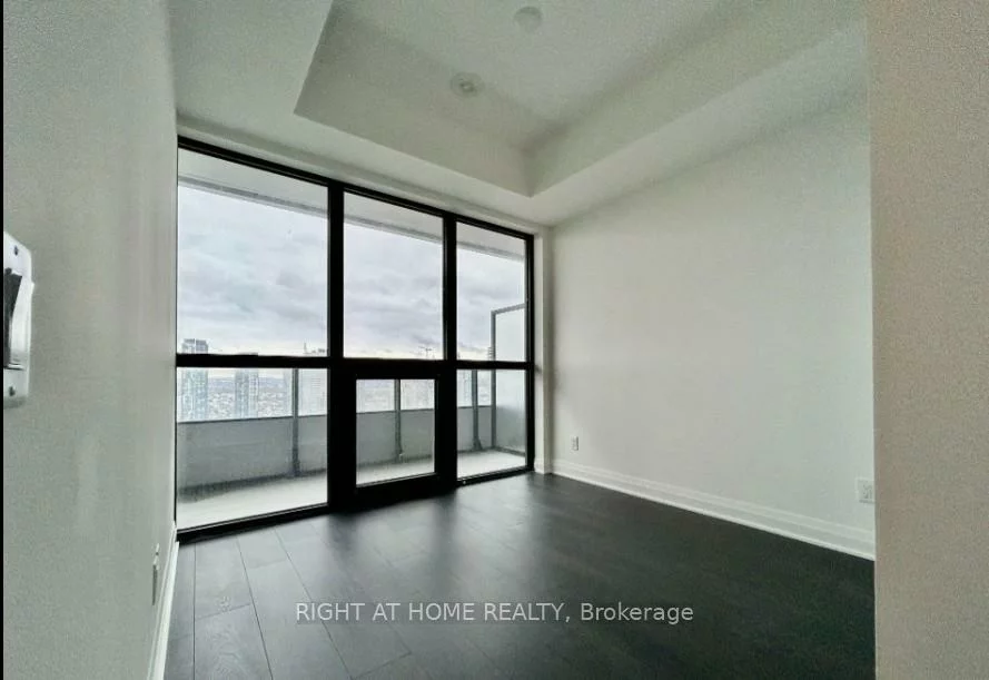 4015, The Exchange, City Centre, Mississauga