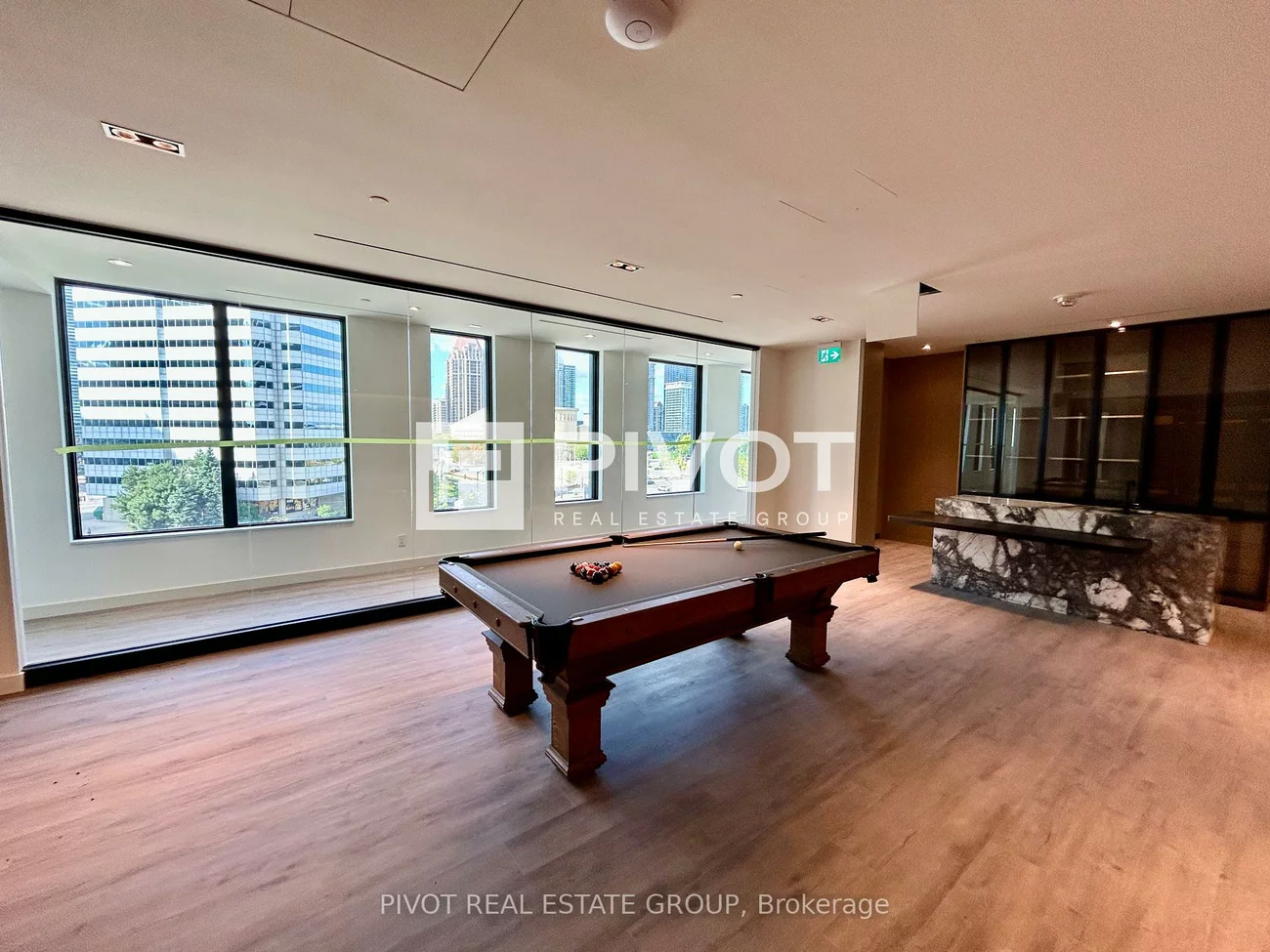 4015, The Exchange, City Centre, Mississauga