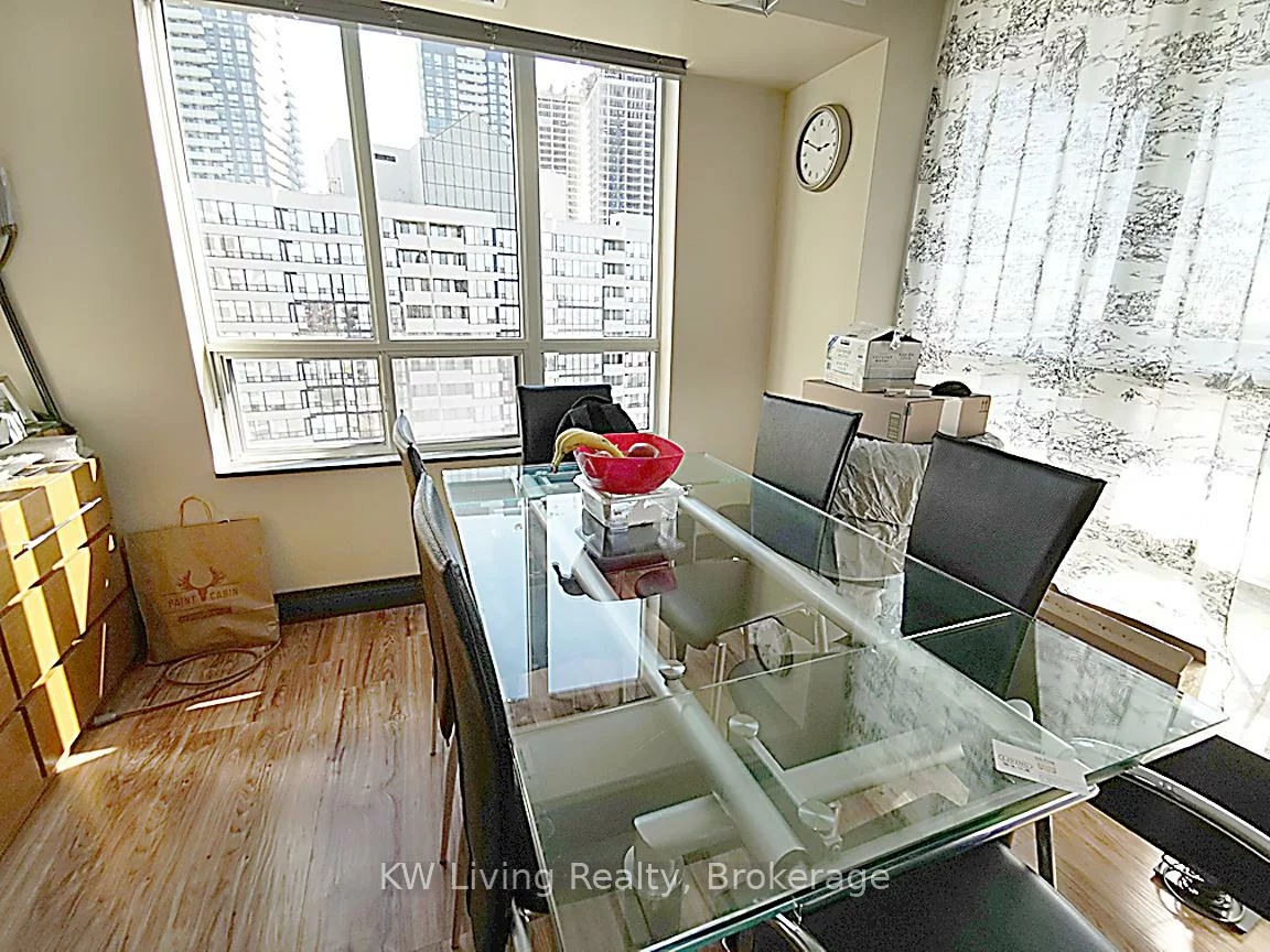 335, Rathburn, City Centre, Mississauga