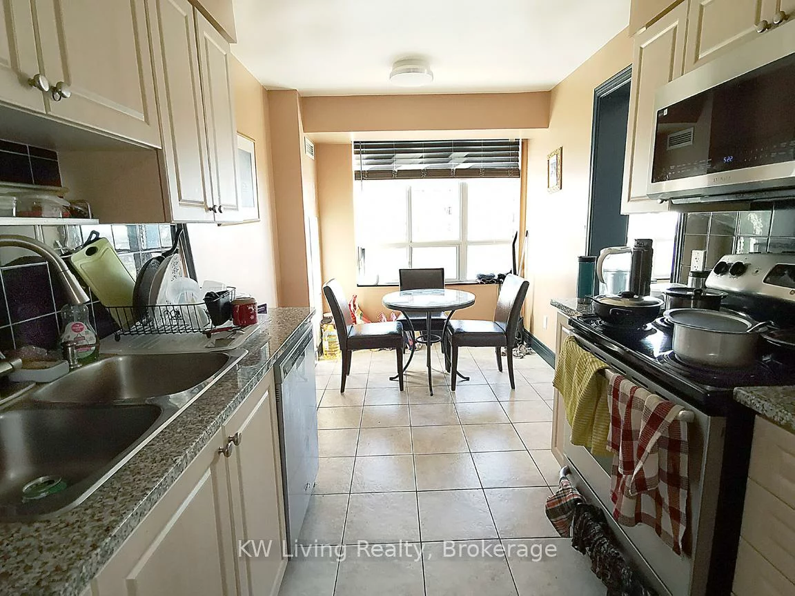 335, Rathburn, City Centre, Mississauga