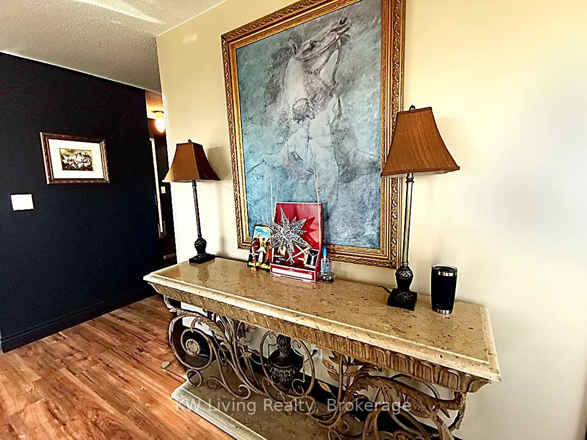 335, Rathburn, City Centre, Mississauga