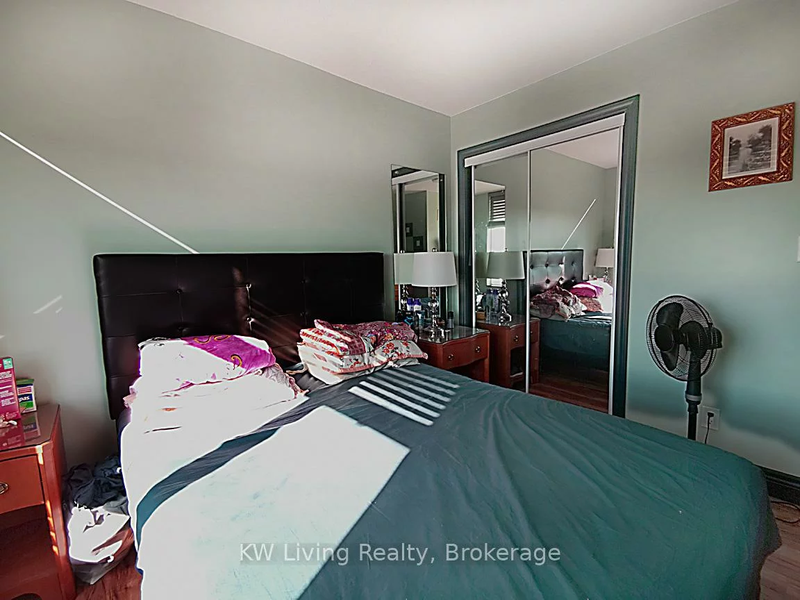 335, Rathburn, City Centre, Mississauga