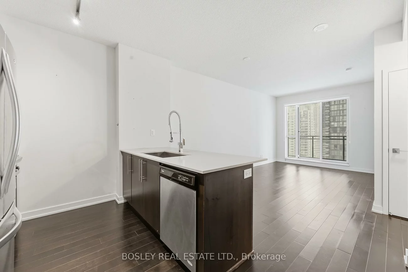 4011, Brickstone, Creditview, Mississauga