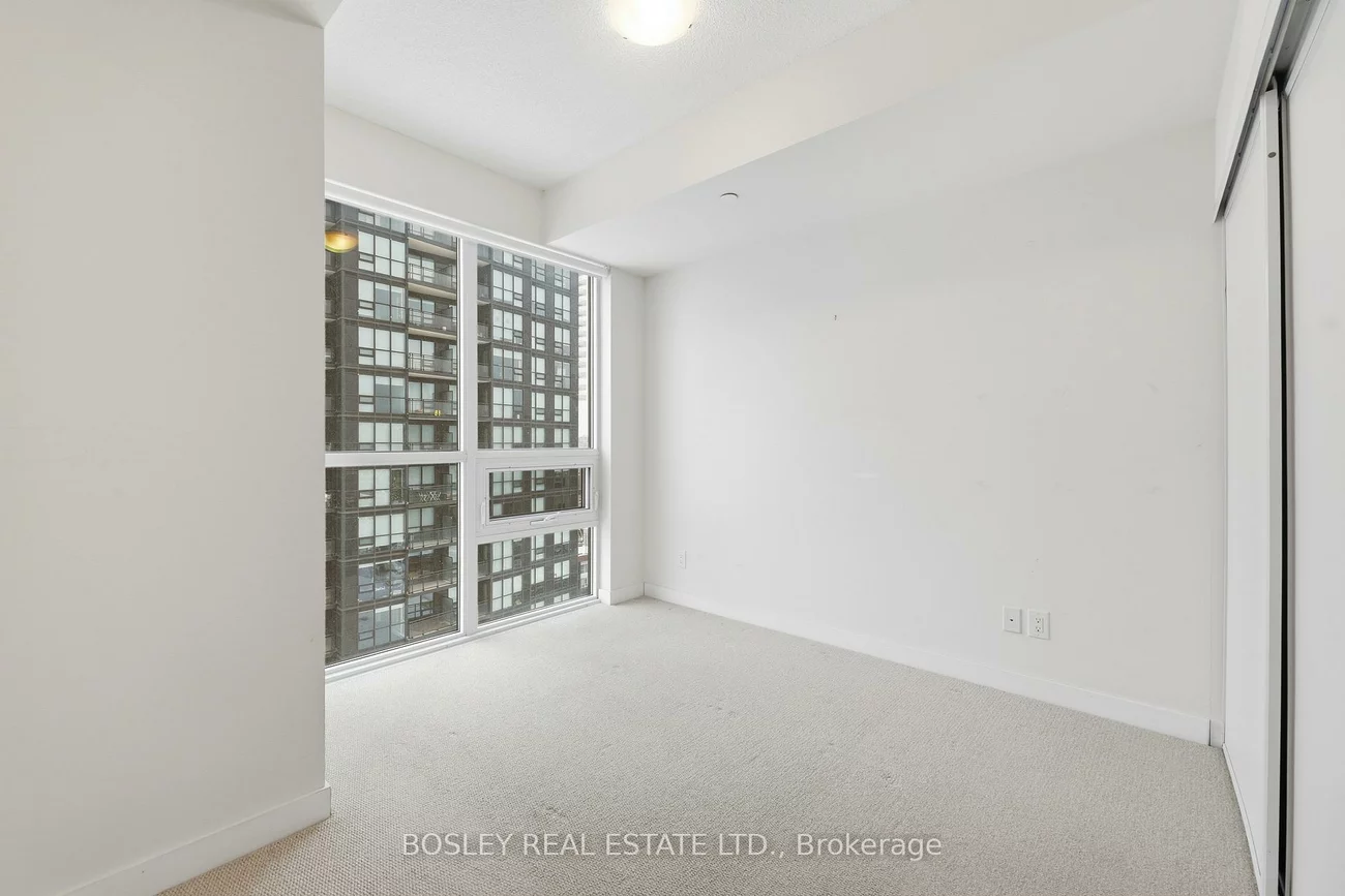 4011, Brickstone, Creditview, Mississauga