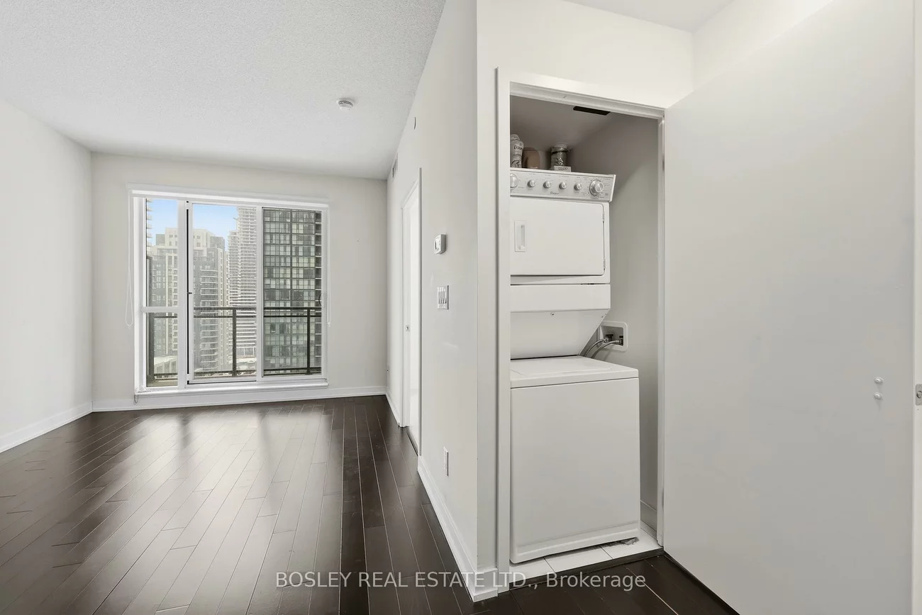 4011, Brickstone, Creditview, Mississauga