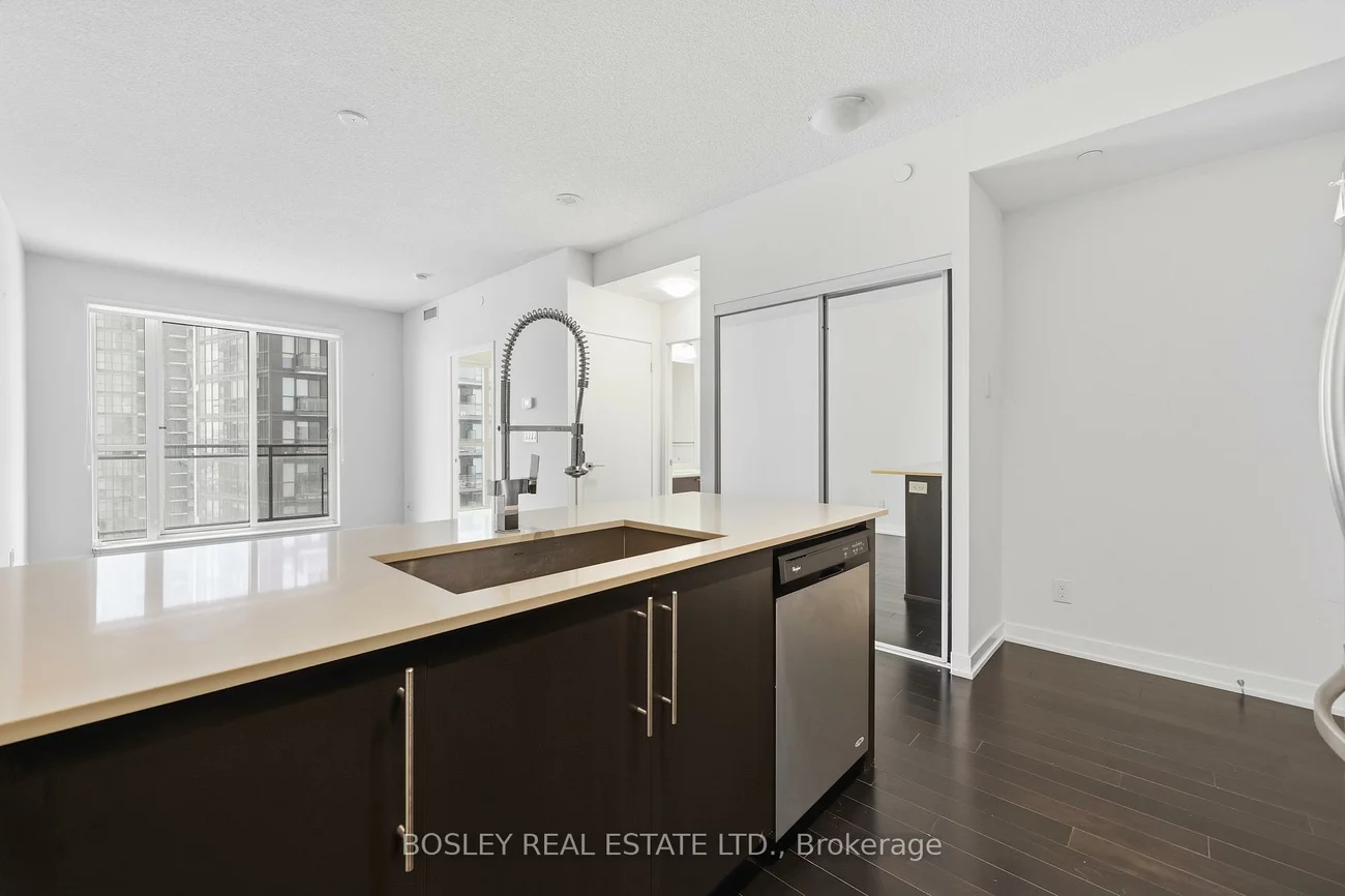 4011, Brickstone, Creditview, Mississauga