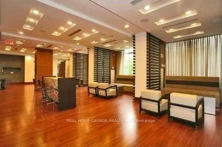 310, Burnhamthorpe, City Centre, Mississauga