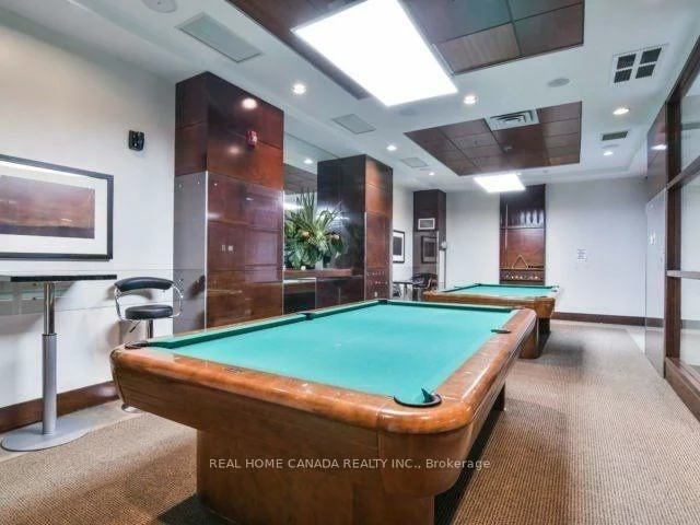 310, Burnhamthorpe, City Centre, Mississauga