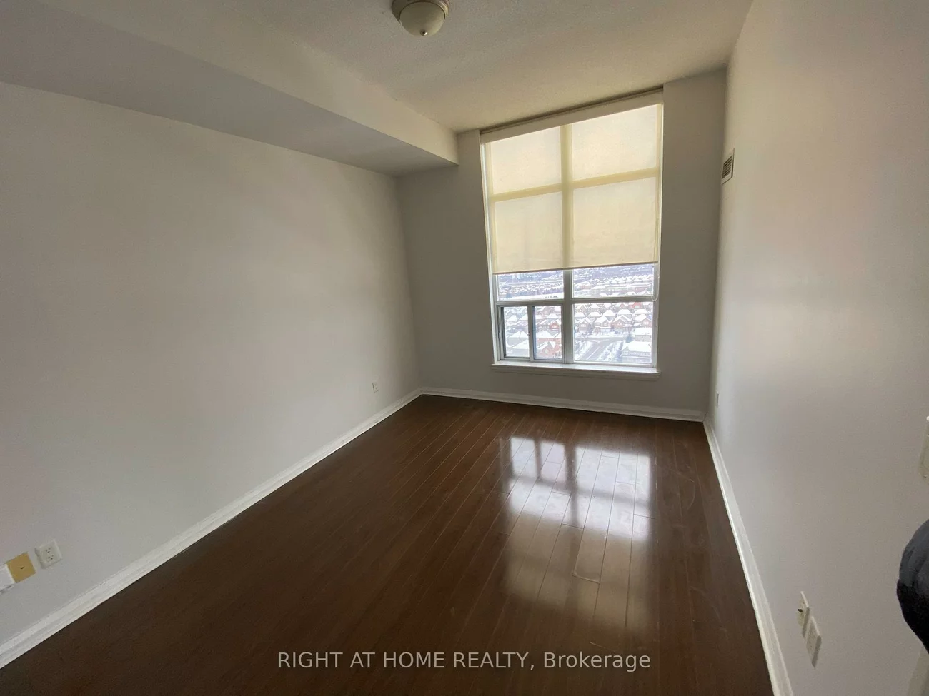 220, Forum, Hurontario, Mississauga