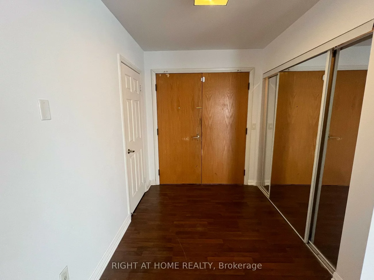 220, Forum, Hurontario, Mississauga