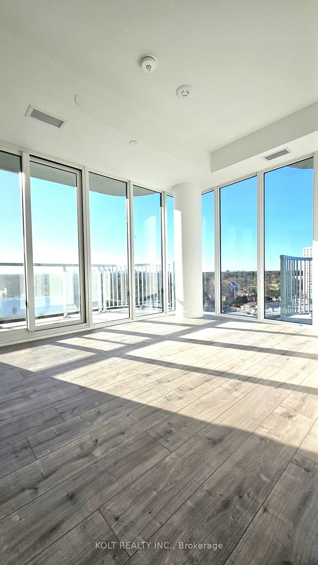 220, Missinnihe, Port Credit, Mississauga