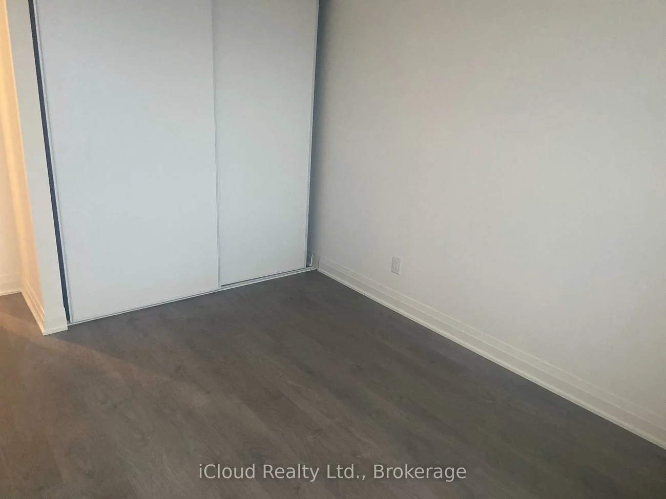 4015, The Exchange, City Centre, Mississauga