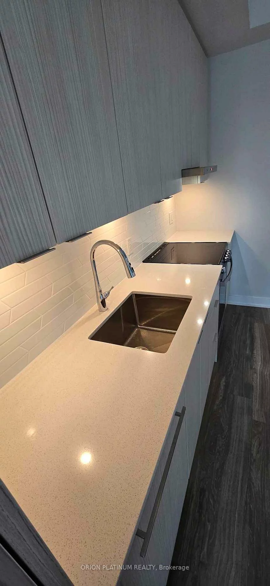 430, Square One, City Centre, Mississauga